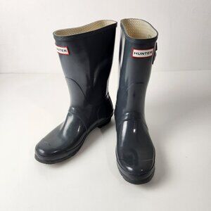 Hunter Boots Womens 7M Gray The Original Gloss Short Rain Buckle With Socks